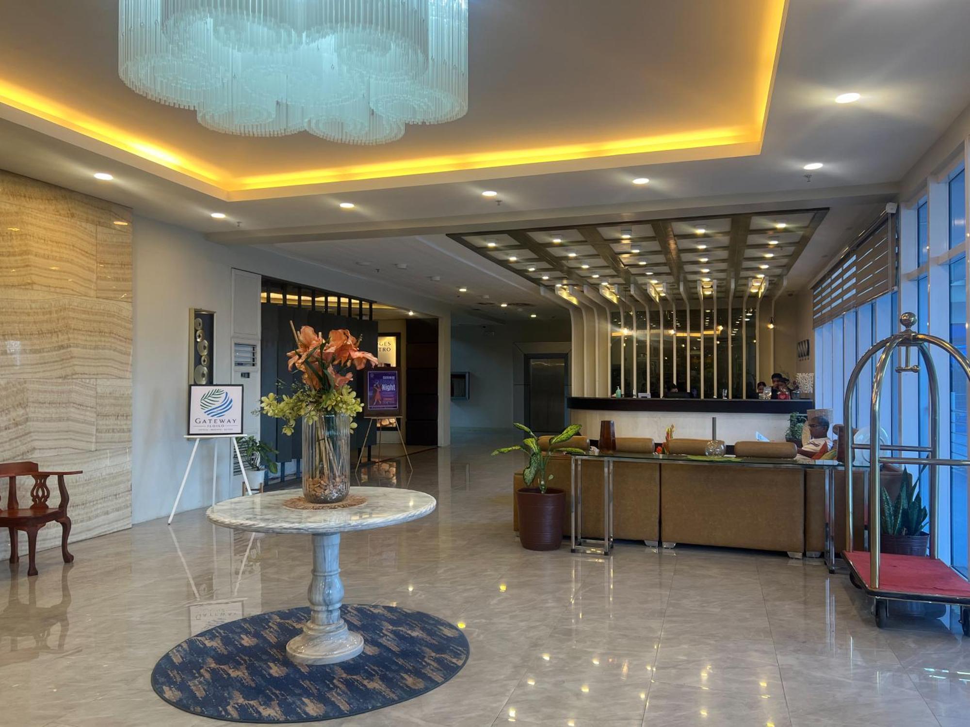 Iloilo Gateway Hotel And Suites Pavia Zewnętrze zdjęcie
