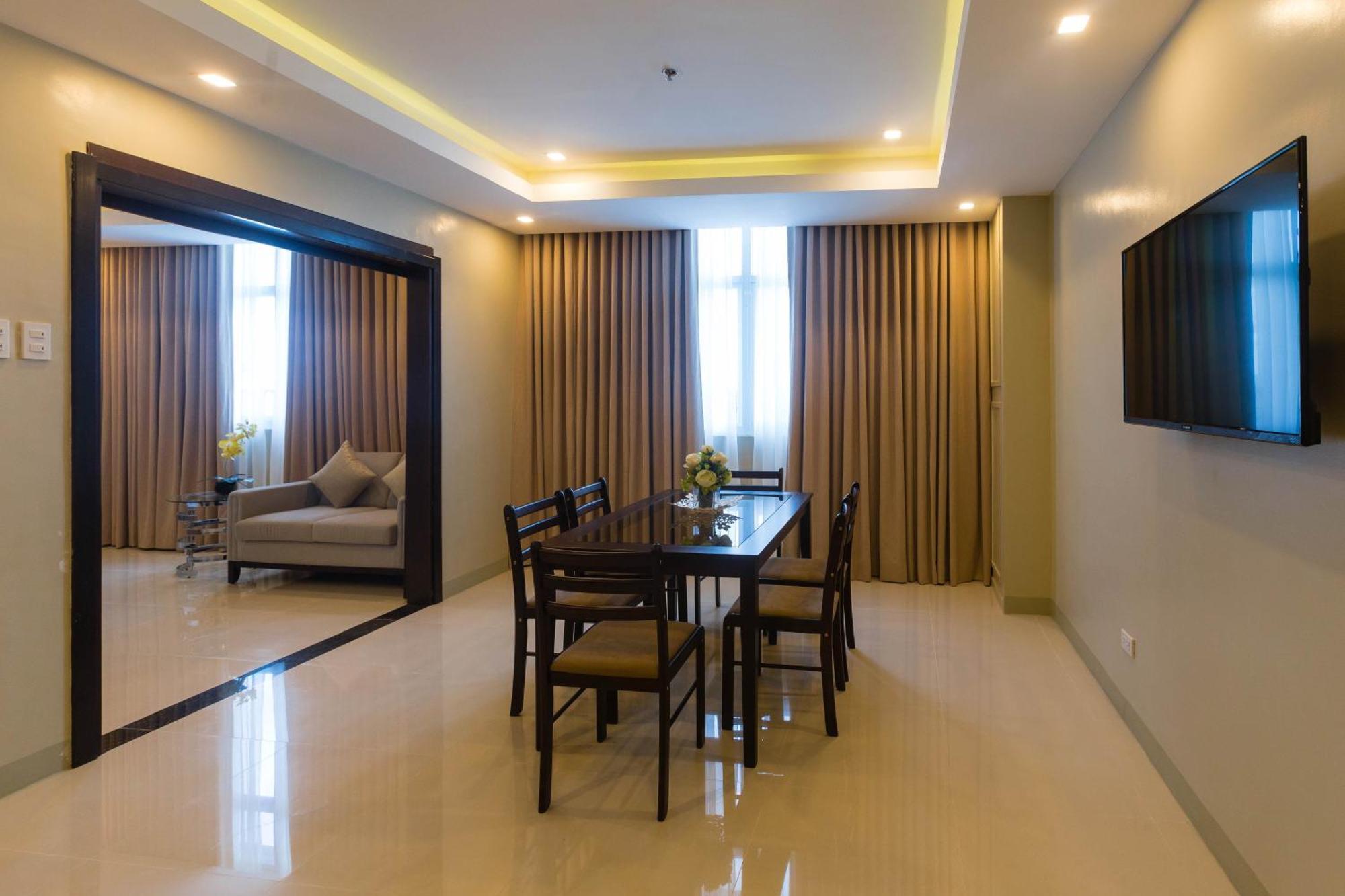 Iloilo Gateway Hotel And Suites Pavia Zewnętrze zdjęcie